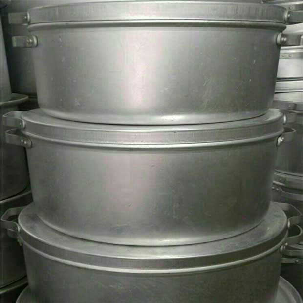 خرید دیگ و تجهیزات آشپزخانه صنعتی: راهنمای جامع برای رستورانها و آشپزخانههای حرفهای